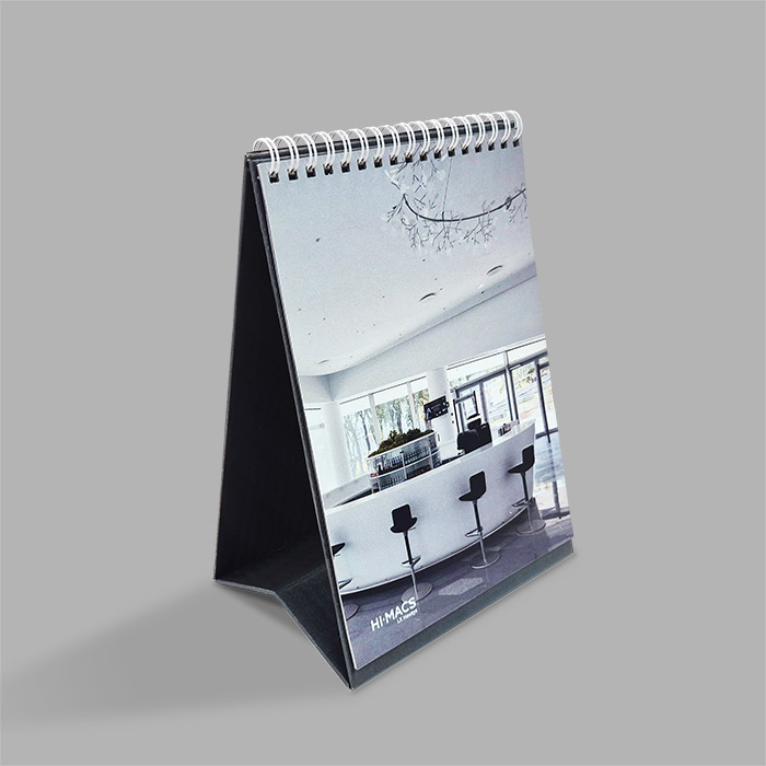 НАСТОЛЬНЫЕ КАЛЕНДАРИ<br />НА ТВЕРДОЙ ОСНОВЕ