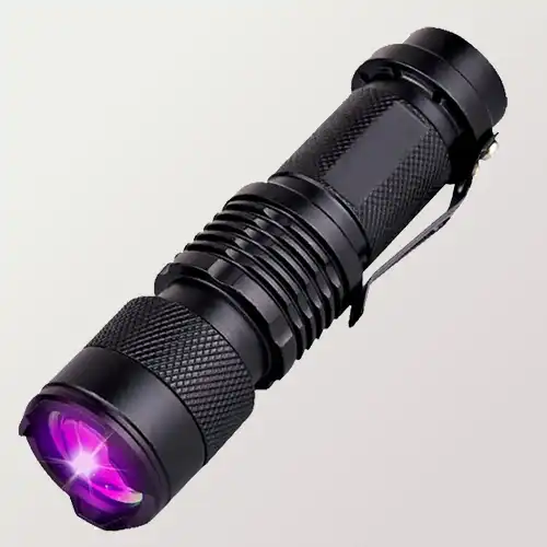 Ультрафиолетовый аккумуляторный фонарик 365 nm