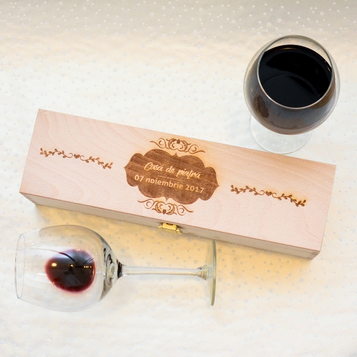 Cutie de vin personalizată - Casă de piatră