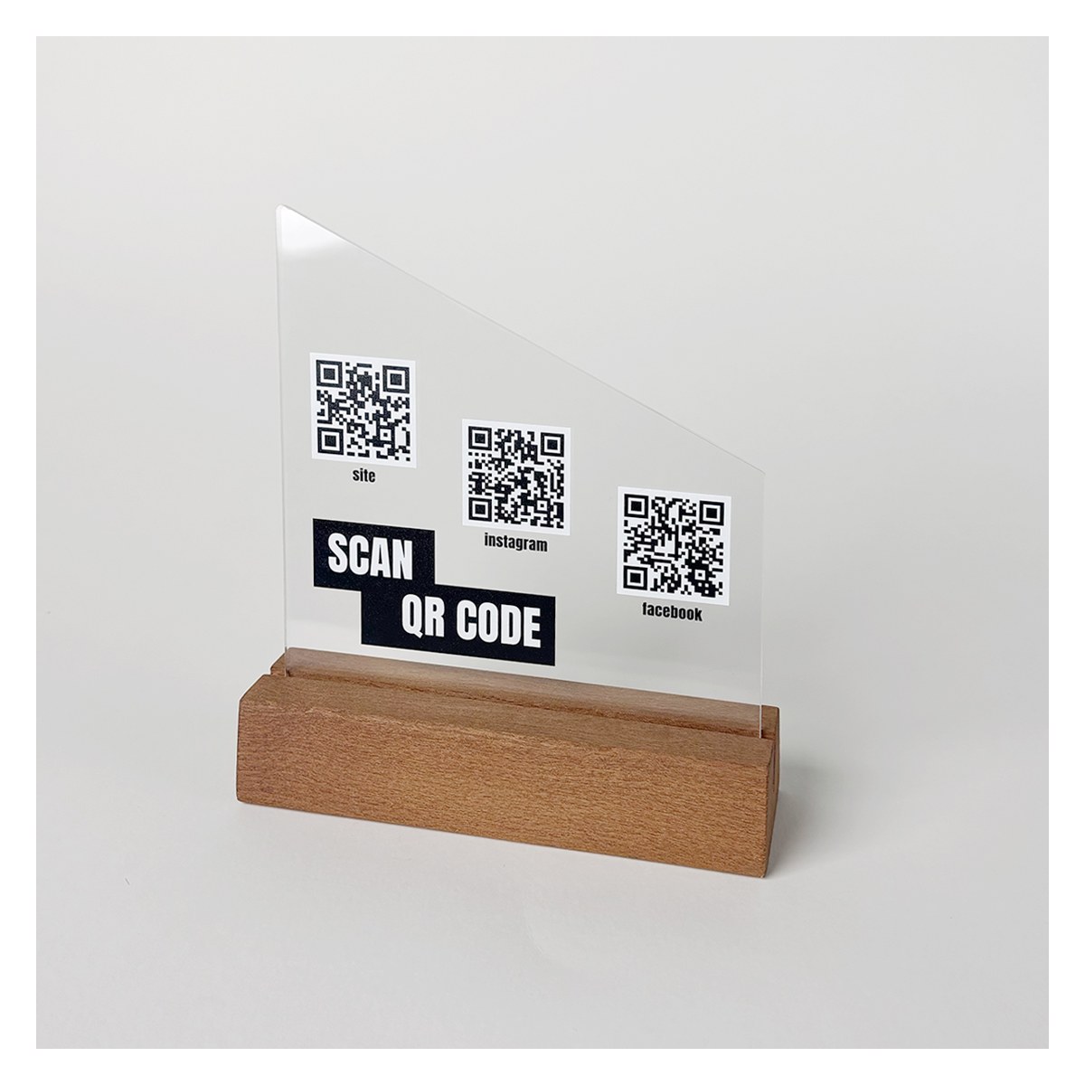 Suport QR Tab Triunghi cu bază din lemn Suport QR Tab Triunghi cu bază din lemn