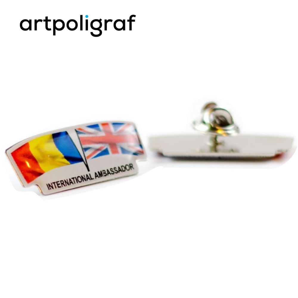 Insigne volumetrice formă personalizată Insigne volumetrice formă personalizată